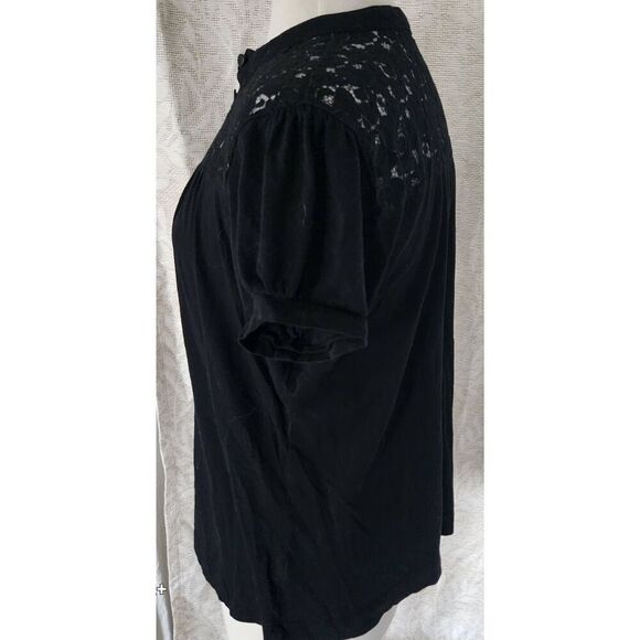 T35 a.n.a half button black lacy top - Picture 9 of 11